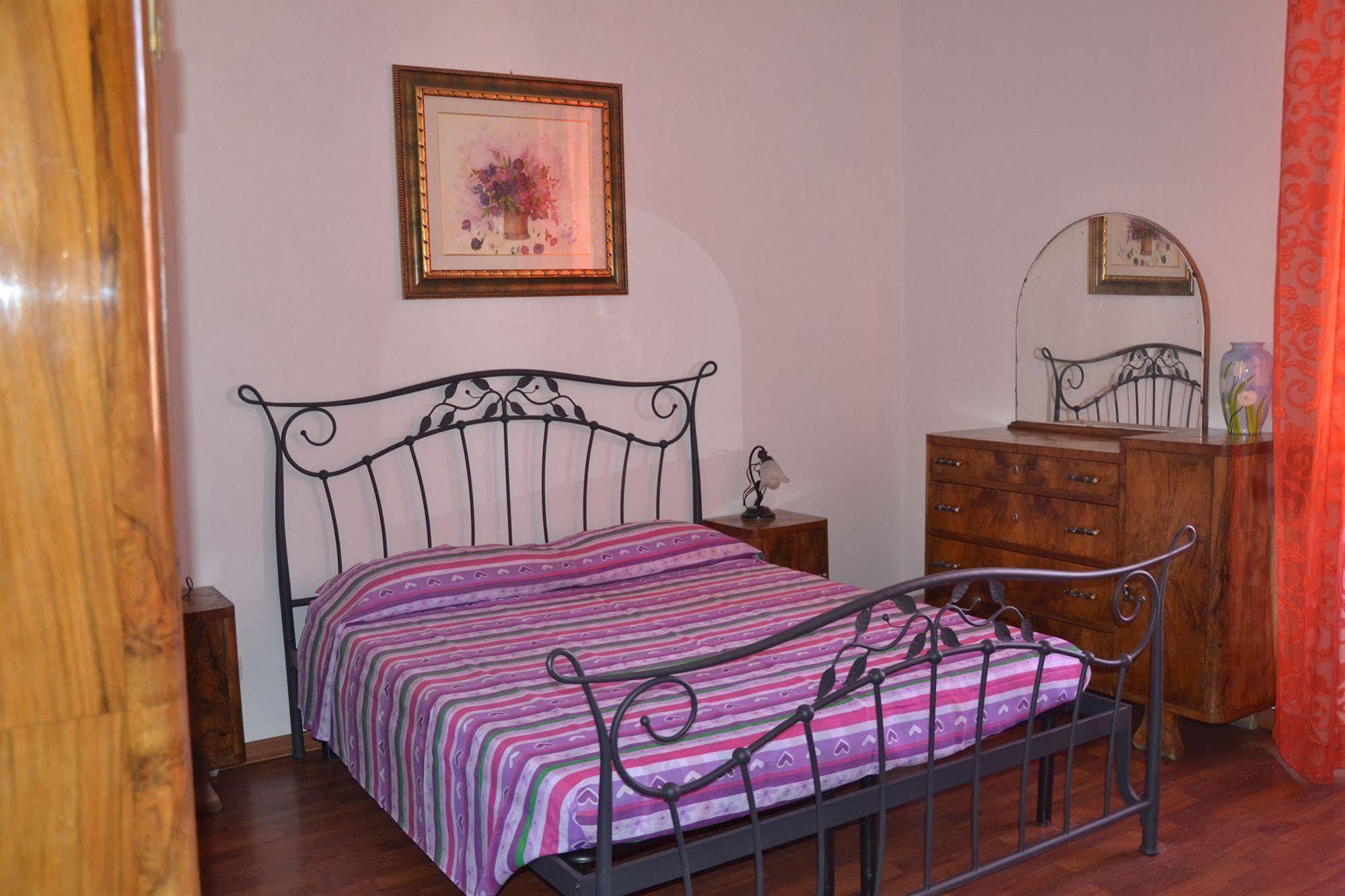 Lucky House Hotell Roma Eksteriør bilde